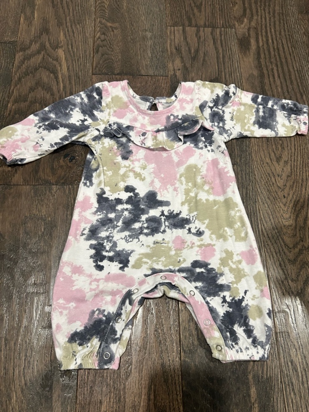 Tie-Dye Baby Romper Size 0-3 months